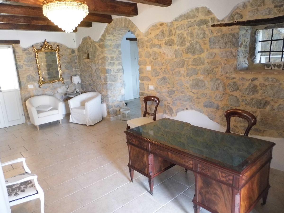 Aia Antica Bed & Breakfast Monte San Biagio Bagian luar foto