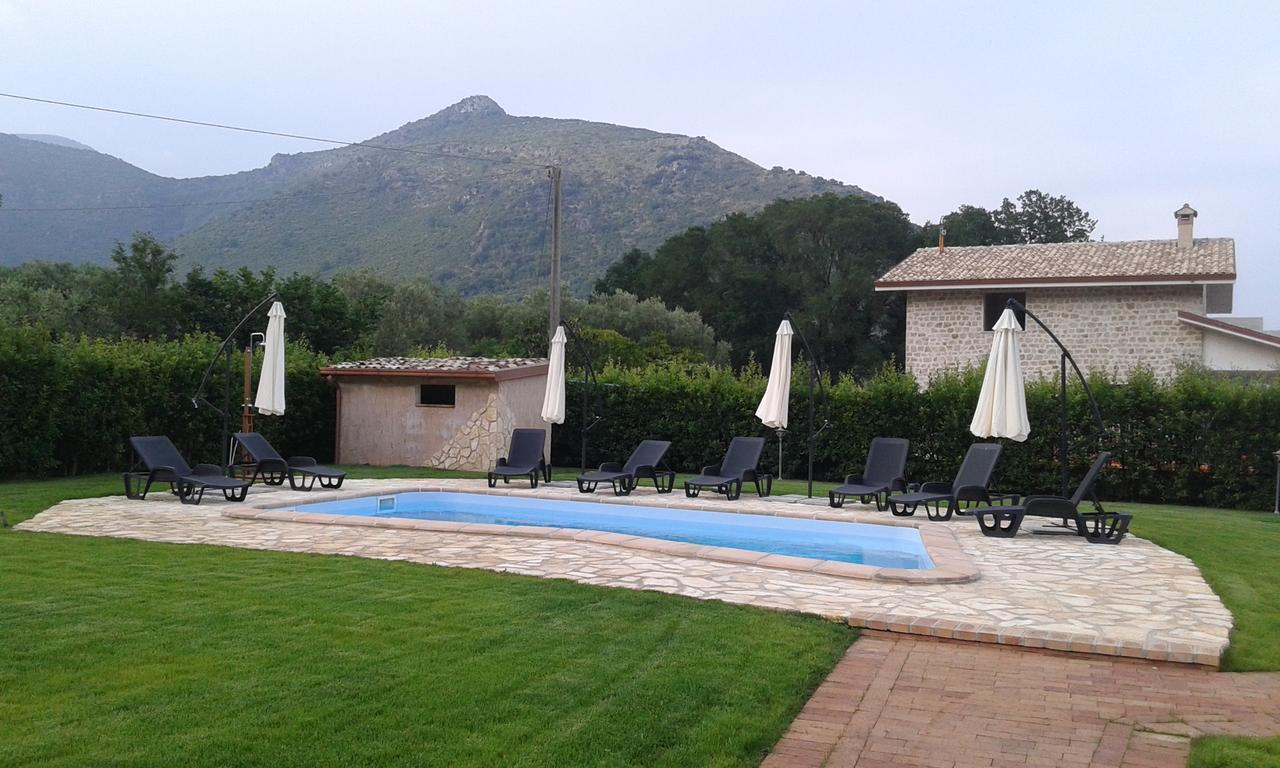 Aia Antica Bed & Breakfast Monte San Biagio Bagian luar foto