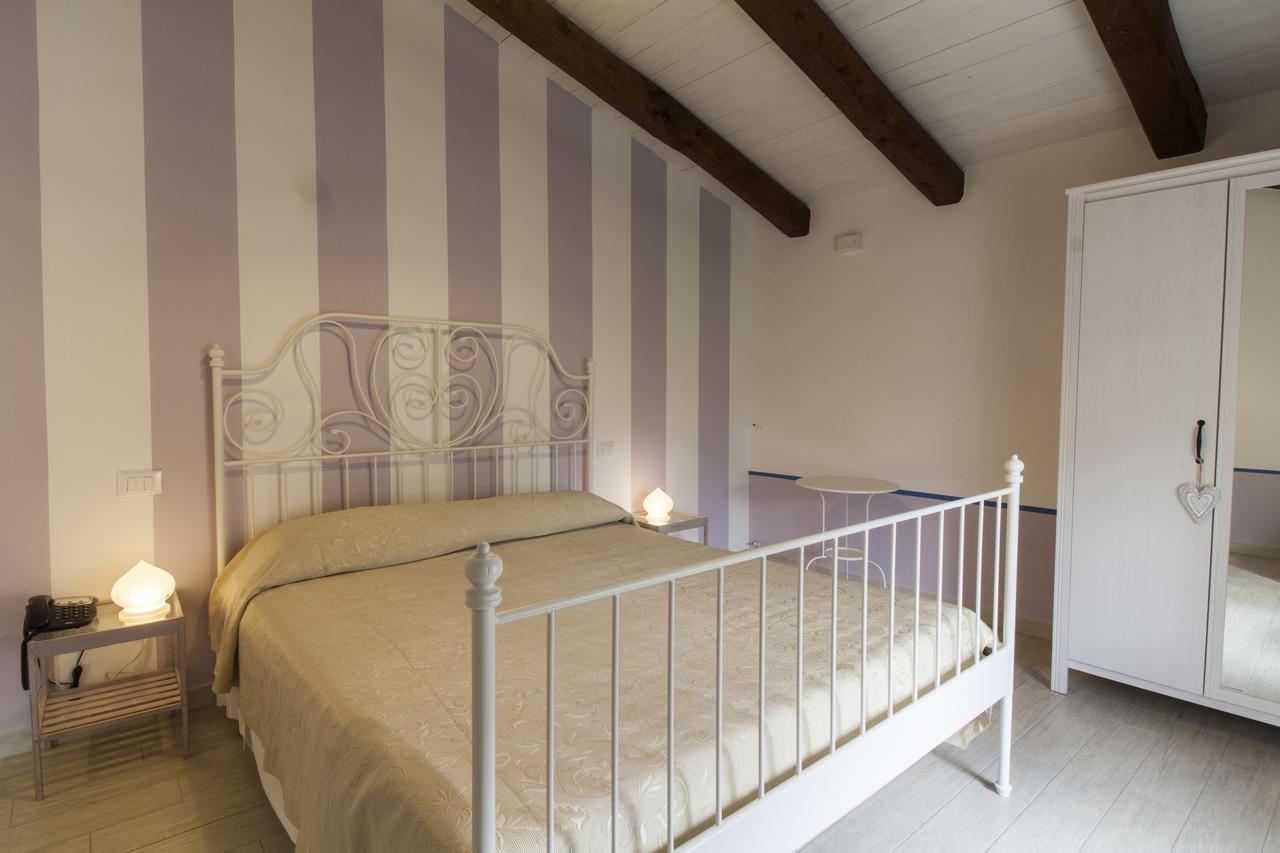 Aia Antica Bed & Breakfast Monte San Biagio Bagian luar foto