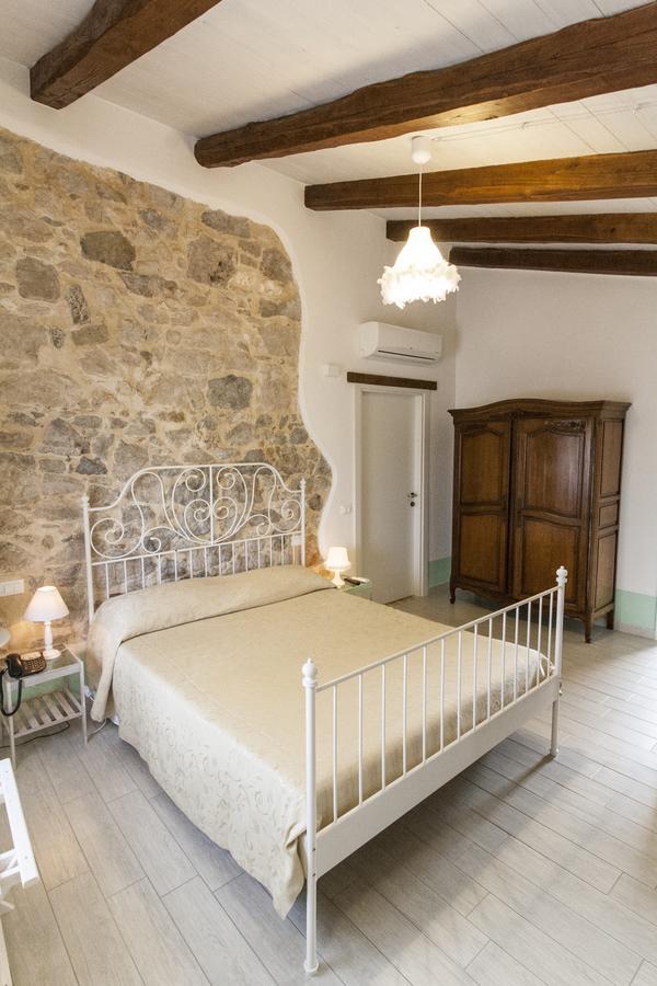 Aia Antica Bed & Breakfast Monte San Biagio Bagian luar foto